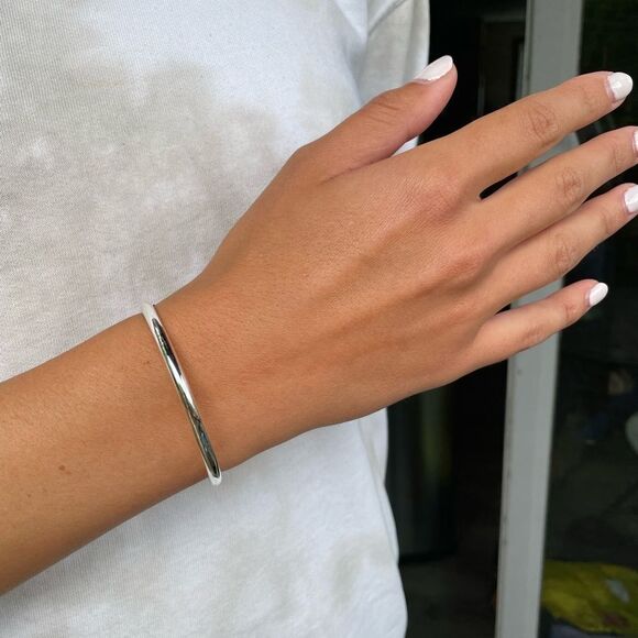 NEW 925Â SterlingâSilver Bangle Bracelet Simple Round SilverâBracelet - Picture 3 of 8